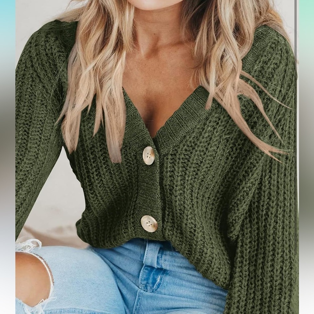 Chunky Knit Open Front Sweater Long Sleeve Button Loose Short Cardigan
8093 - Picture 6 of 9